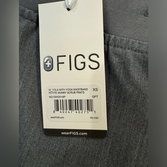 YOLA WITH YOGA WAISTBAND PETITE SKINNY SCRUB PANTS
Size XSP - Picture 3 of 9